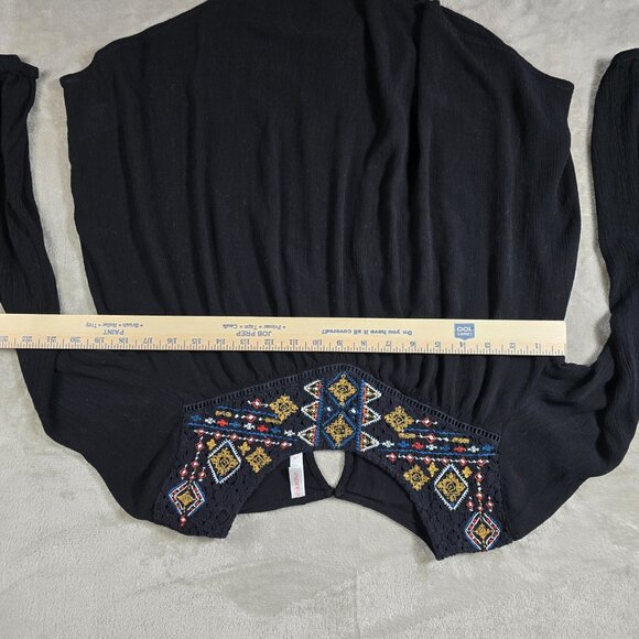 Xhilaration Black Boho Embroidered Yoke Peasant Blouse Long Sleeve L - Picture 4 of 8